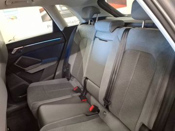 Audi Q3 - 6