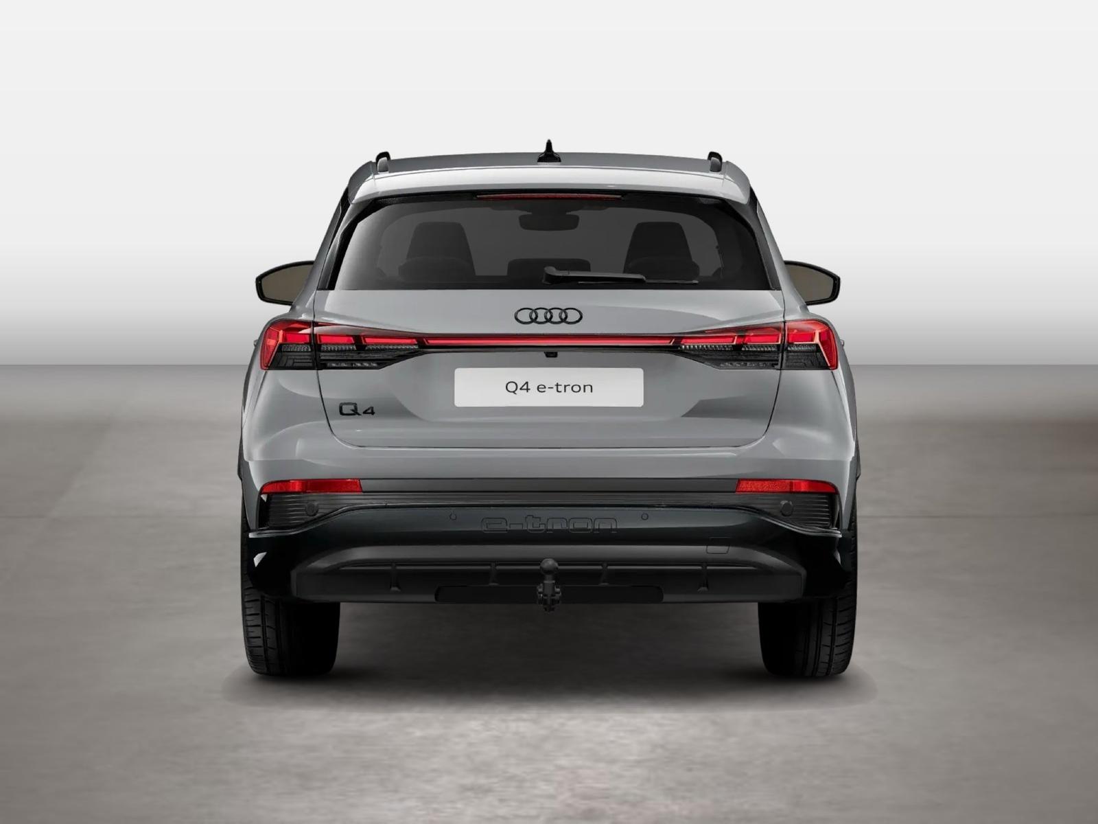 Audi Q4 45 e-tron ACC AHK AUT Akustikglas Alcant. HUD