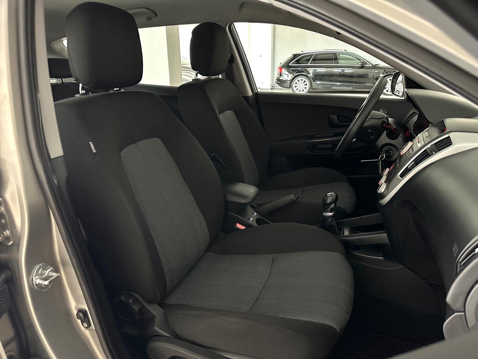 Kia cee'd Sportswagon 1.6 CRDi/6 Gang/AHK/Euro 5