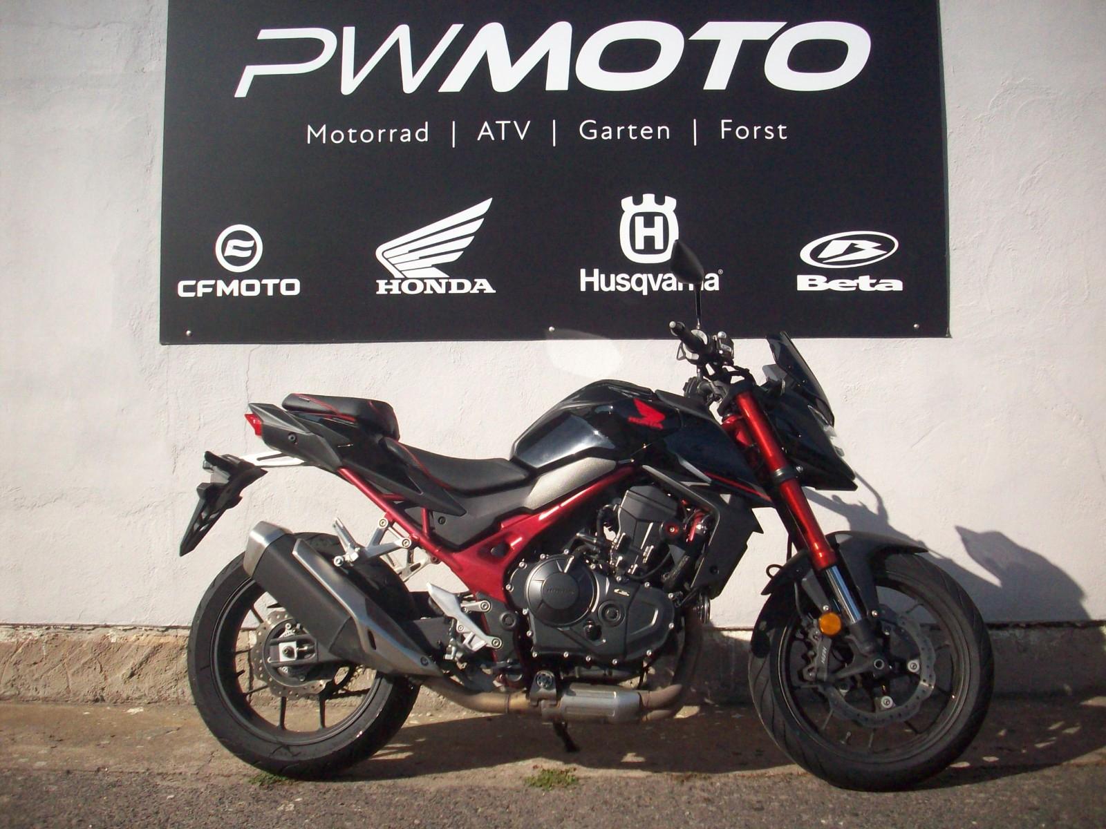 Honda CB750 Hornet I mit Bagster-Sitzbank