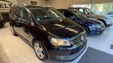 Volkswagen Touran Highline*TÜVneu*ServiceNeu*Panorama*alcan - Volkswagen Touran mit Benzin-Antrieb: Limousine, Automatik