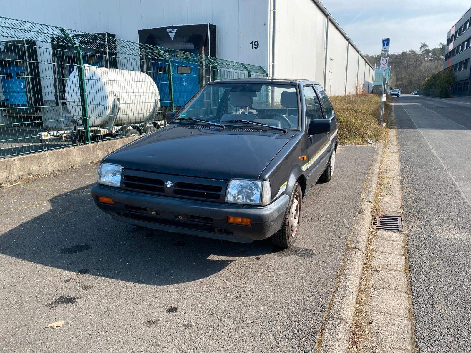 Nissan Micra schwarz, top Zustand, Oldtimerfähig