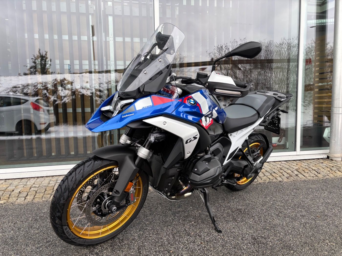 Fahrzeugabbildung BMW R 1300 GS Trophy 3 Pakete Fahrzeughöhenregelung