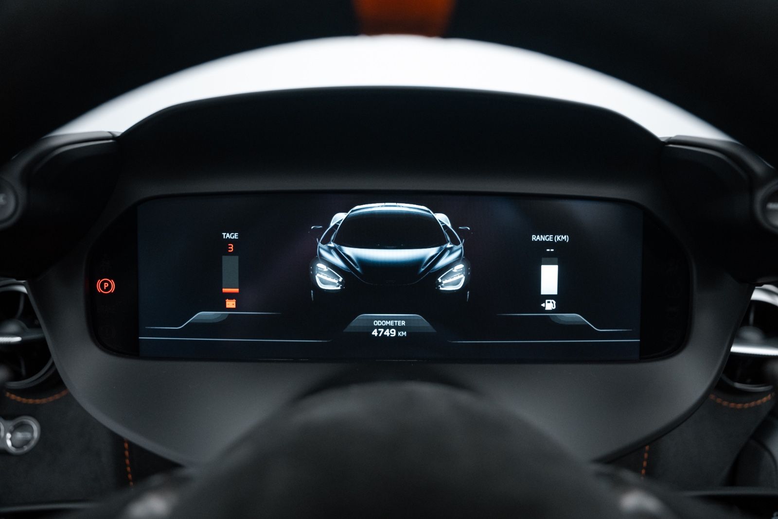 Fahrzeugabbildung McLaren 750S Spider CARBON/PERFORMANCE/360°CAMERA/B&W