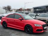 Audi A3 Limousine S line Sportpaket quattro - Audi A3 mit Benzin-Antrieb: Limousine, Line