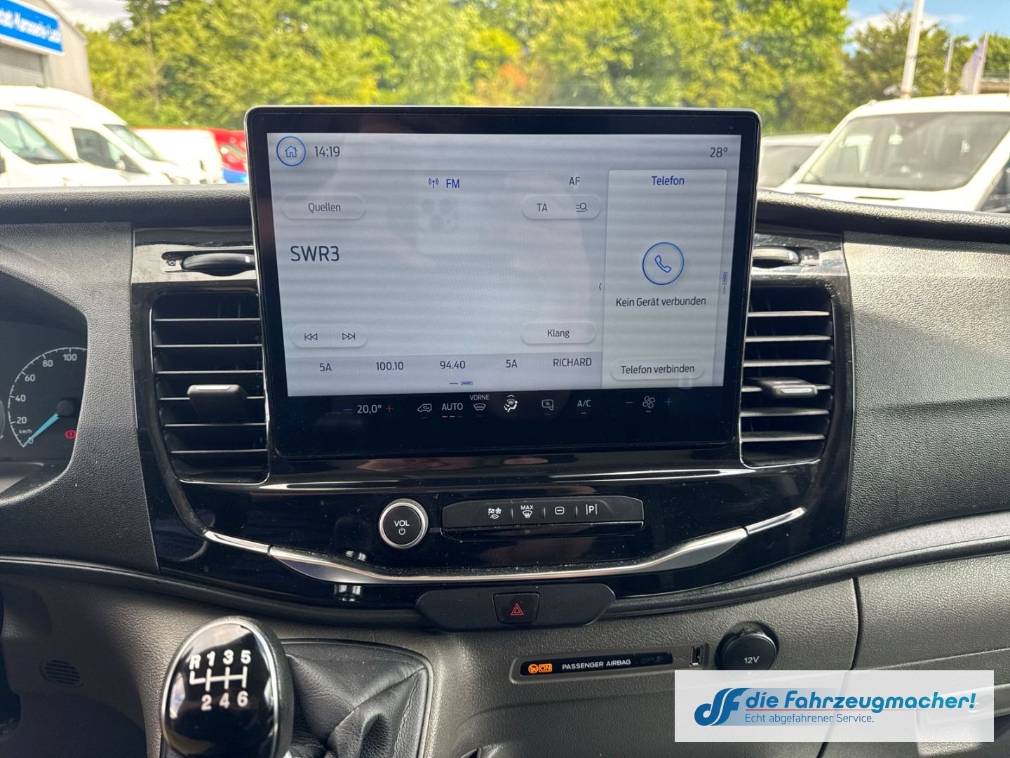 Fahrzeugabbildung Ford Transit Kasten 350 L3H3 Trend 2.0 TDCi Klimaauto
