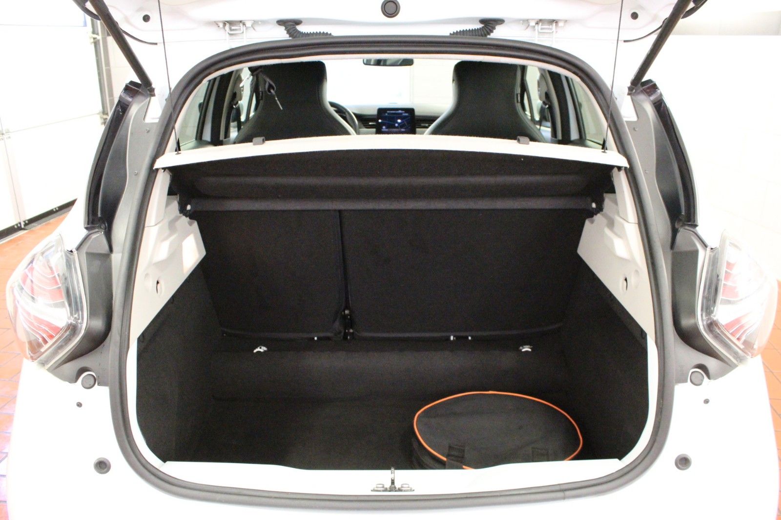 Fahrzeugabbildung Renault ZOE E-Tech *Intens 135*Winterpaket*