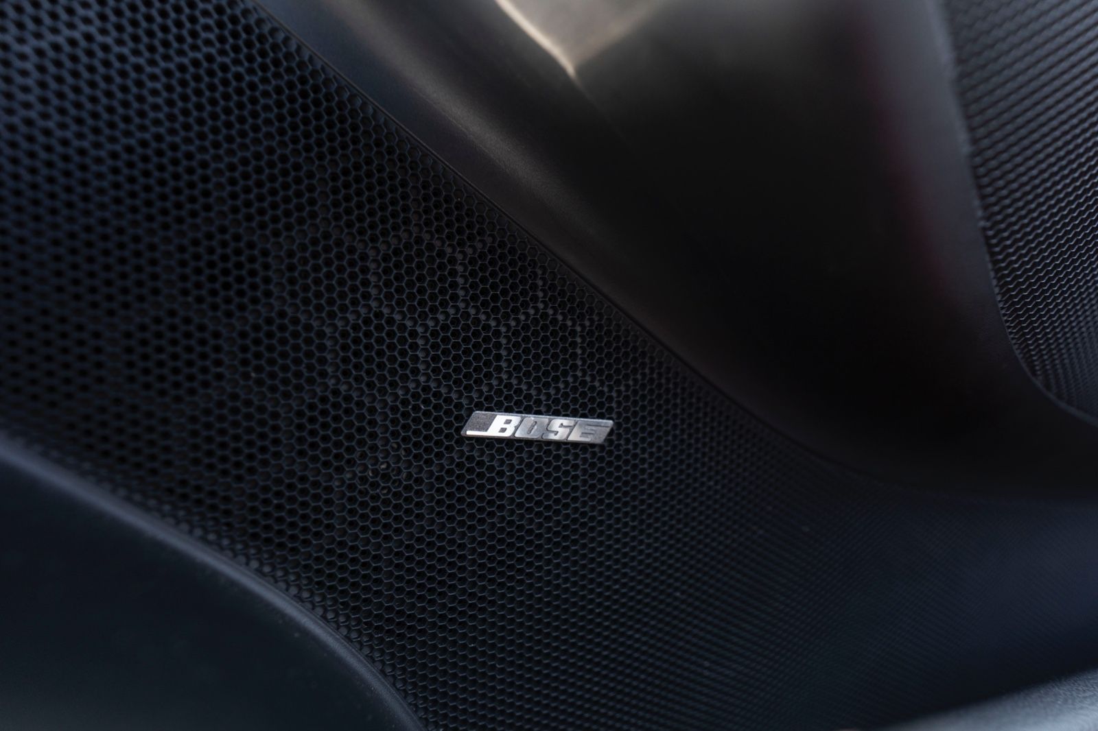 Fahrzeugabbildung Porsche 911 Carrera S Cabrio BOSE SPORT-CHRONO PASM NAV