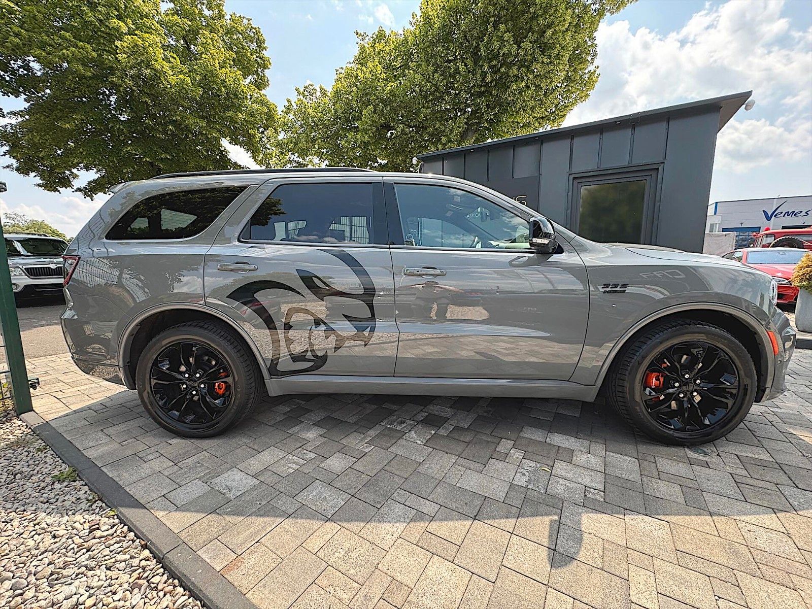 Fahrzeugabbildung Dodge Durango 5.7 V8 R/T 4x4 Night-Paket Modell 22 LED