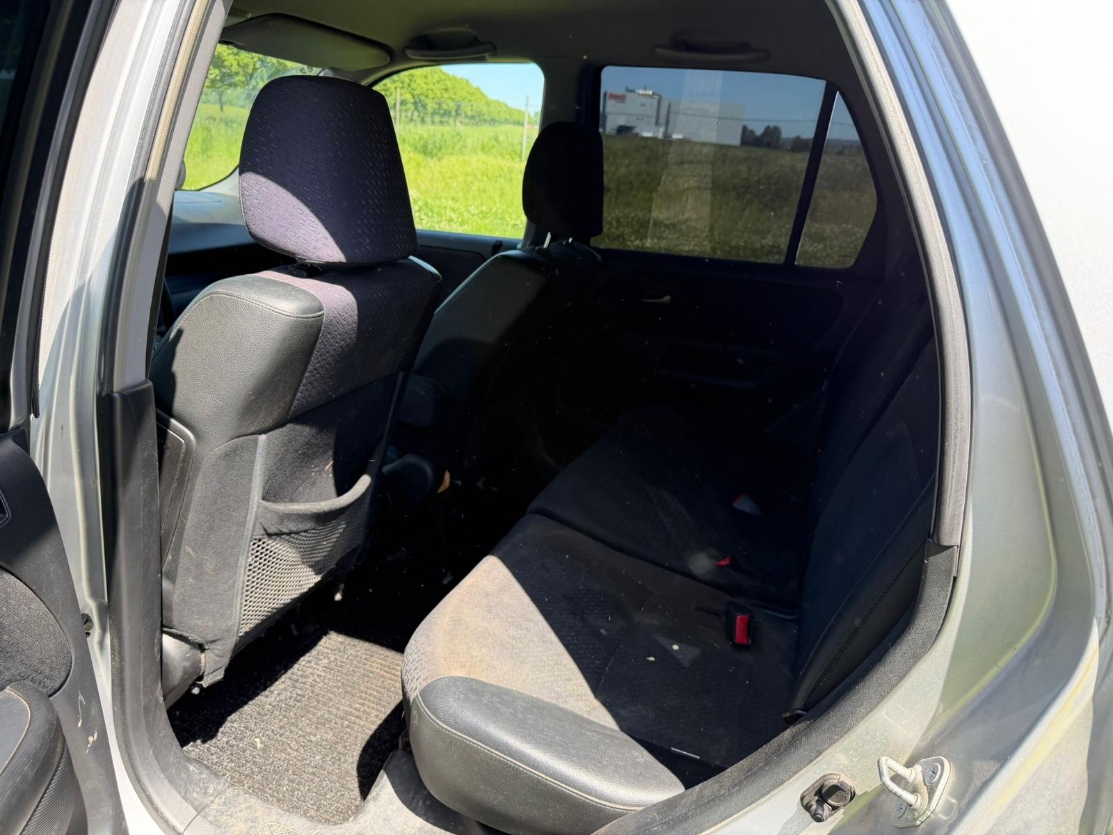 Honda CR-V 2004 — photo 8