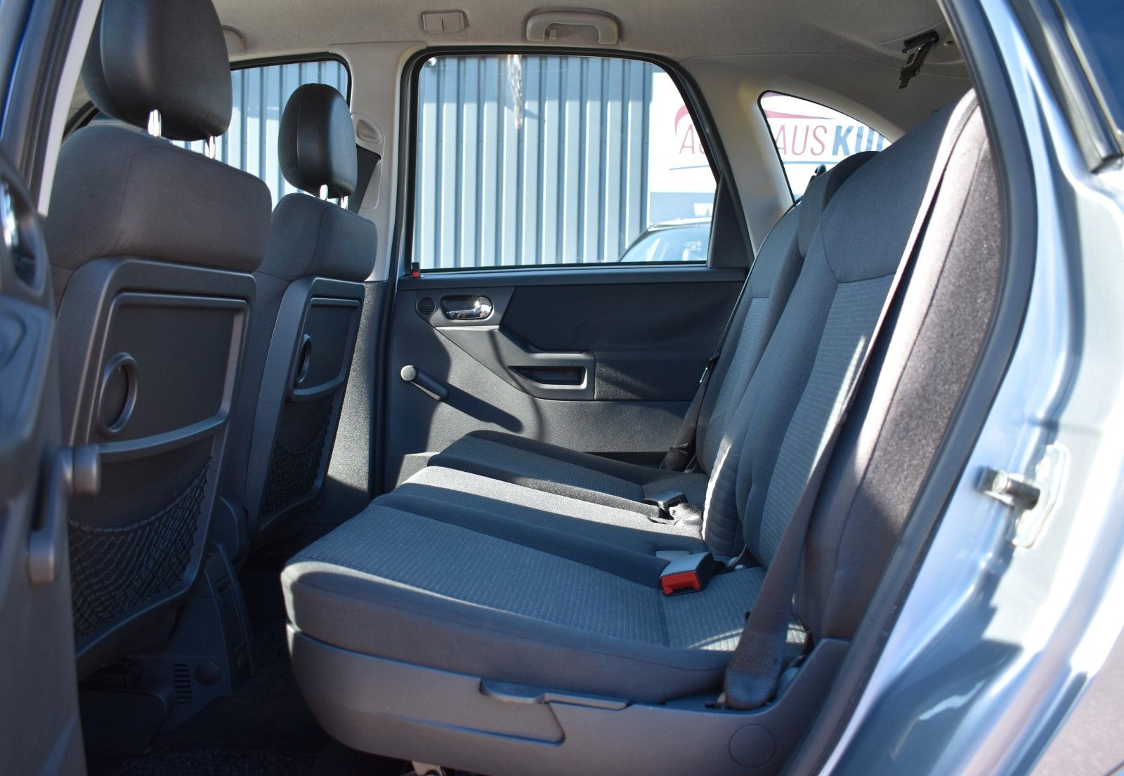 Fahrzeugabbildung Opel Meriva INNOVATION KLIMA/PDC/1.HAND