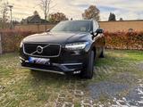 Volvo XC90 D5 AWD  Momentum Navi Leder Pano ACC AHK - Volvo XC90 in Mönchengladbach
