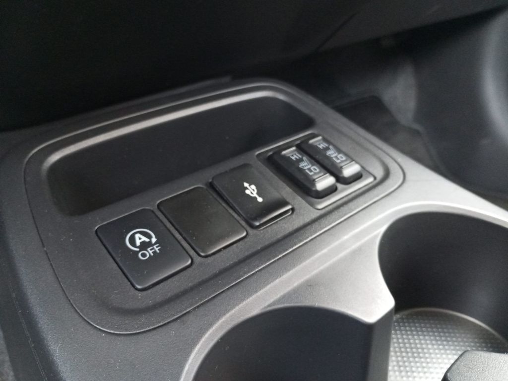 Fahrzeugabbildung Mitsubishi Space Star Intro Edition+1.2 5-Gang