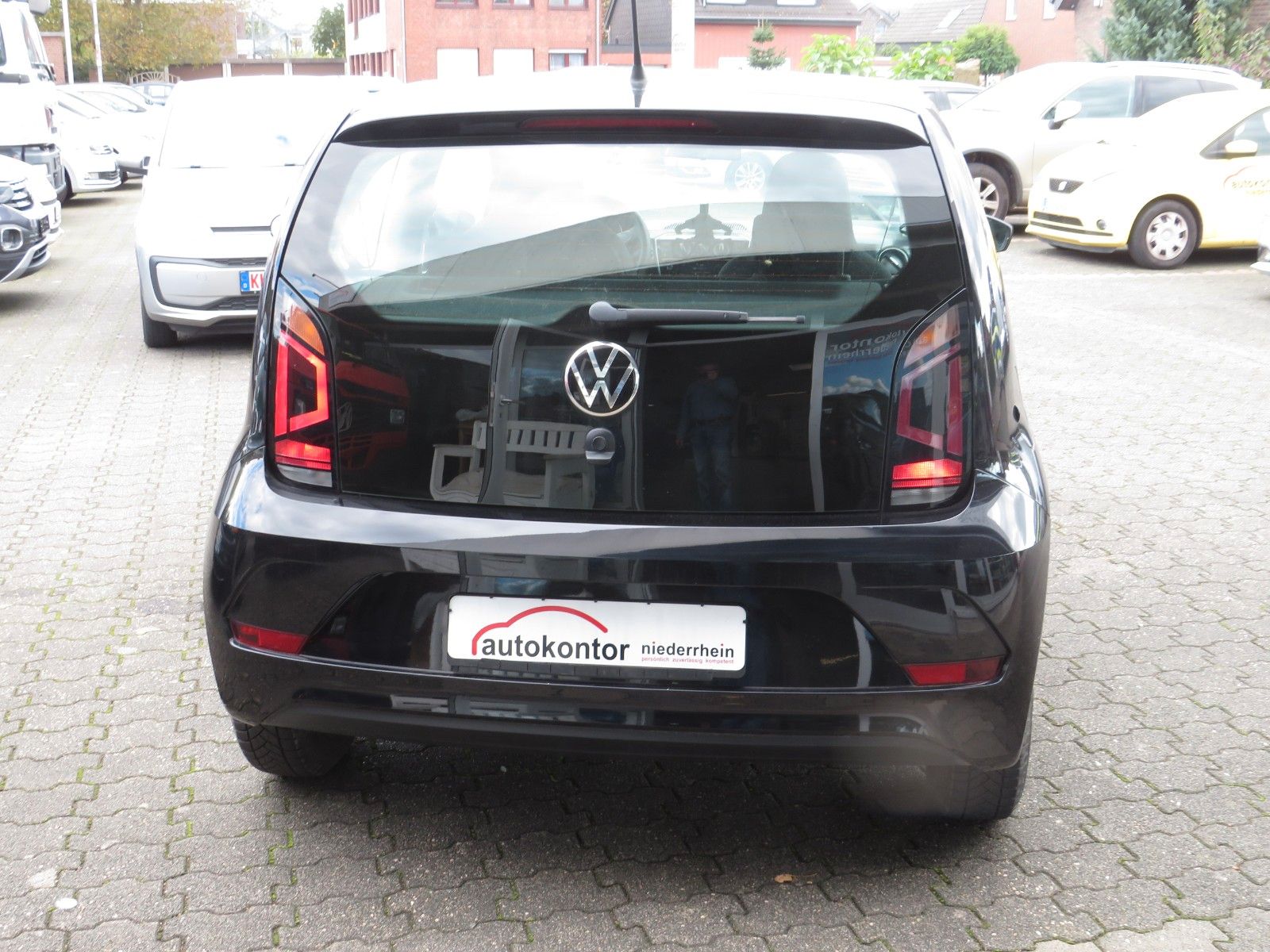 Fahrzeugabbildung Volkswagen up! SITZH. MAPS&MORE NEBEL KLIMA GJ 1.HD