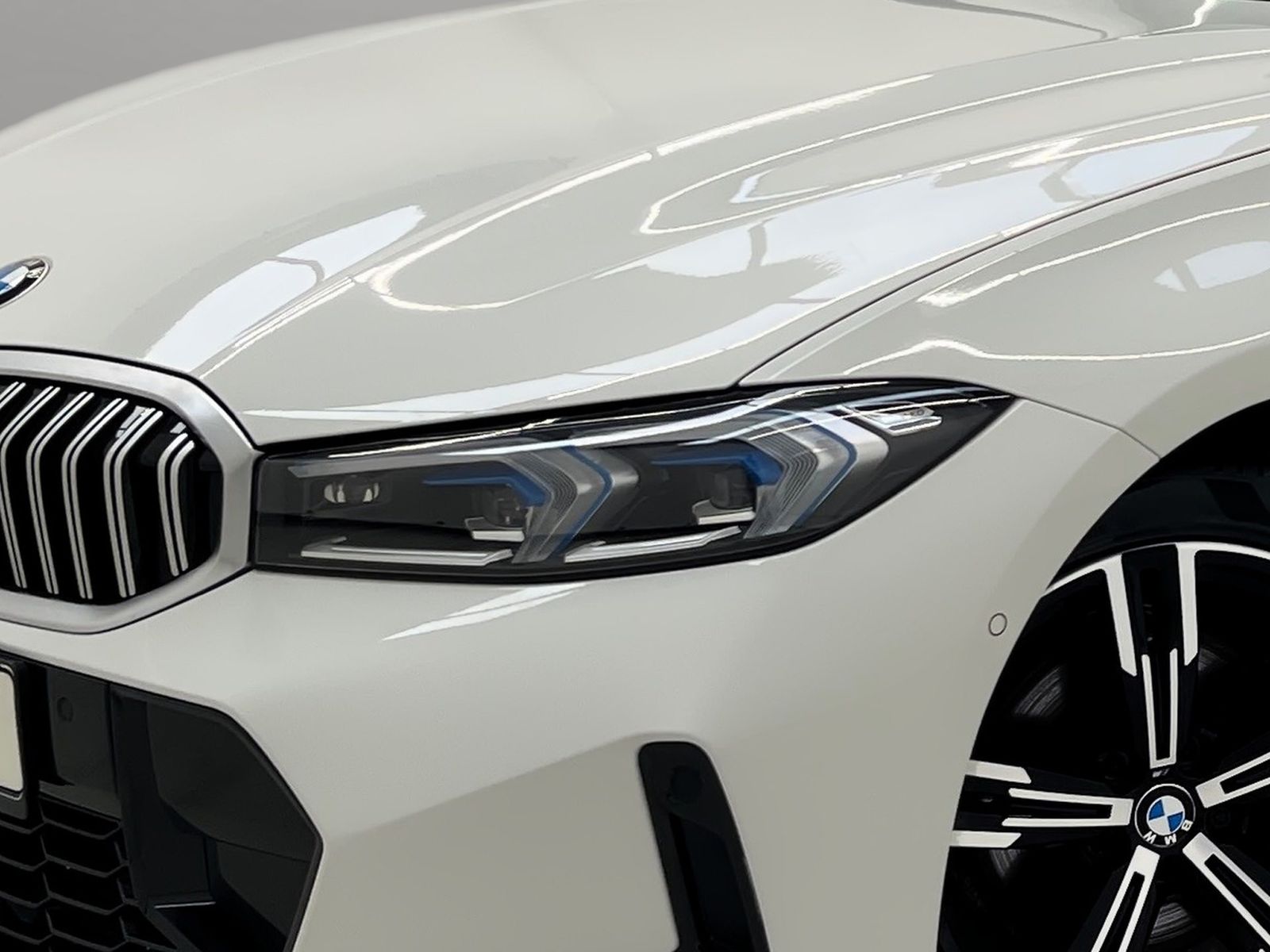 BMW 320 - Bild 7