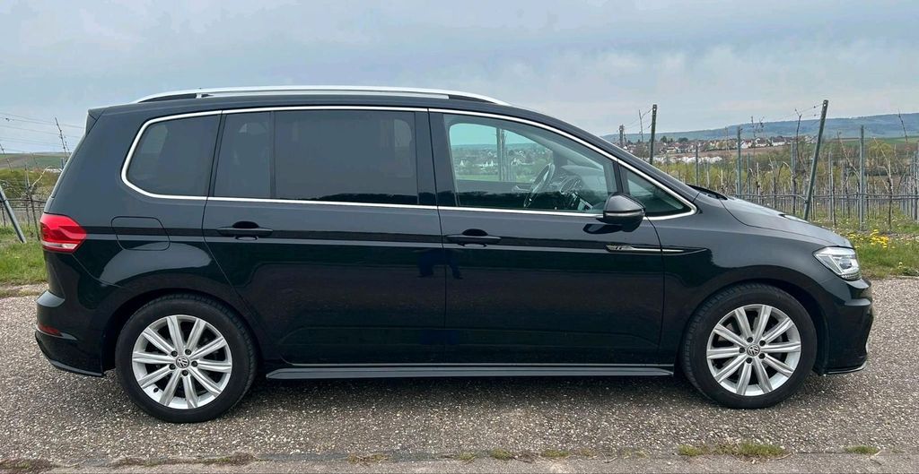 Image of Volkswagen Touran