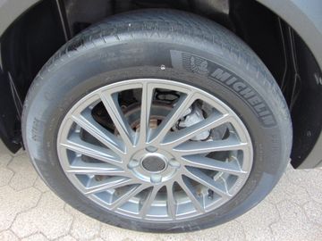 Bild 19 Peugeot 2008 GT