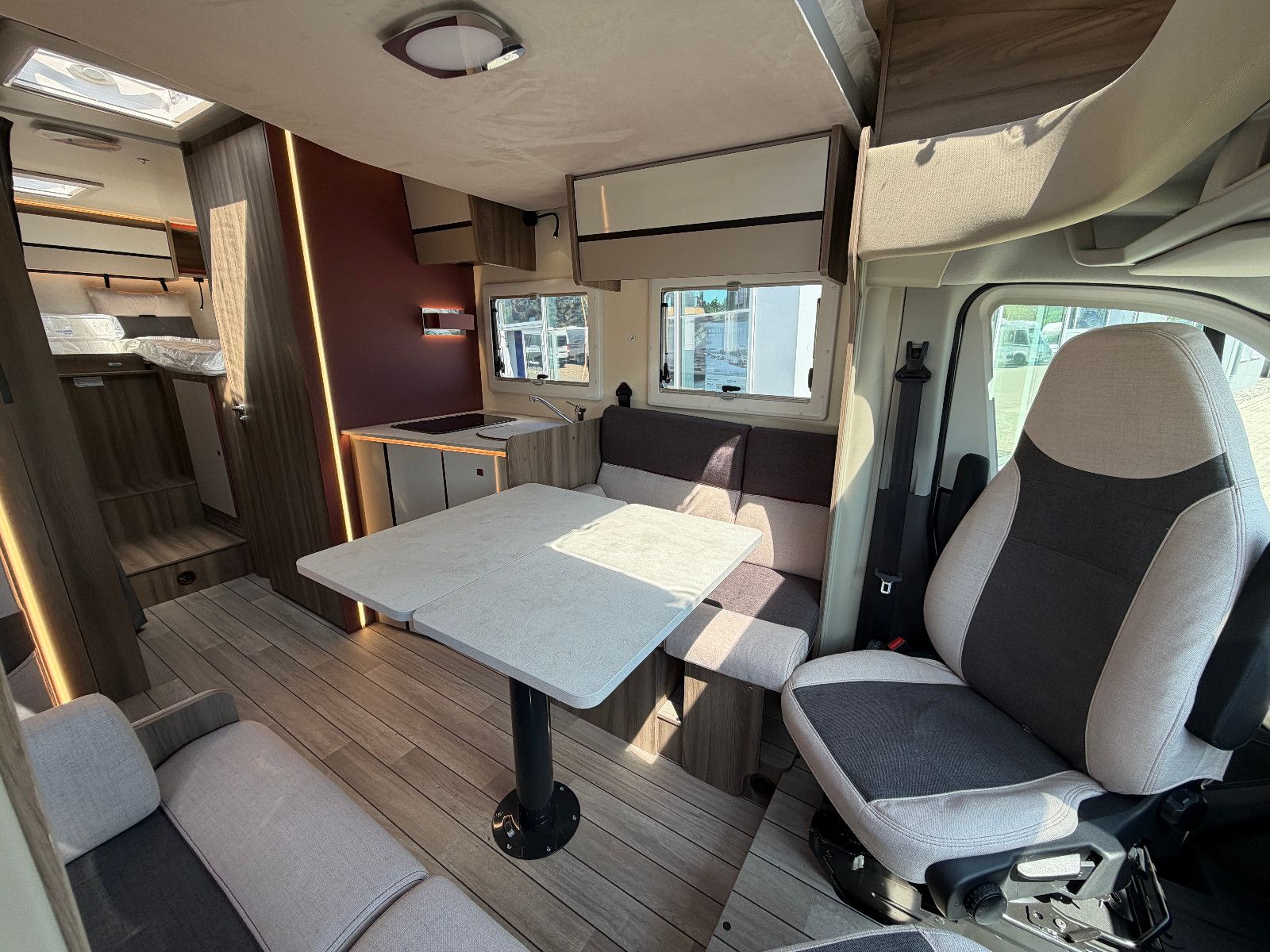 Fahrzeugabbildung Roller Team Kronos 287 TL