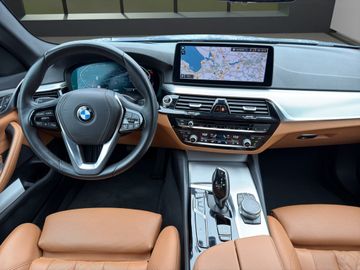 BMW 520 - 9