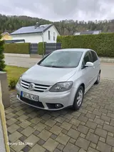Volkswagen Golf Plus 1.6 Tour Automatik Tour - Volkswagen Golf Plus Tour mit Benzin-Antrieb