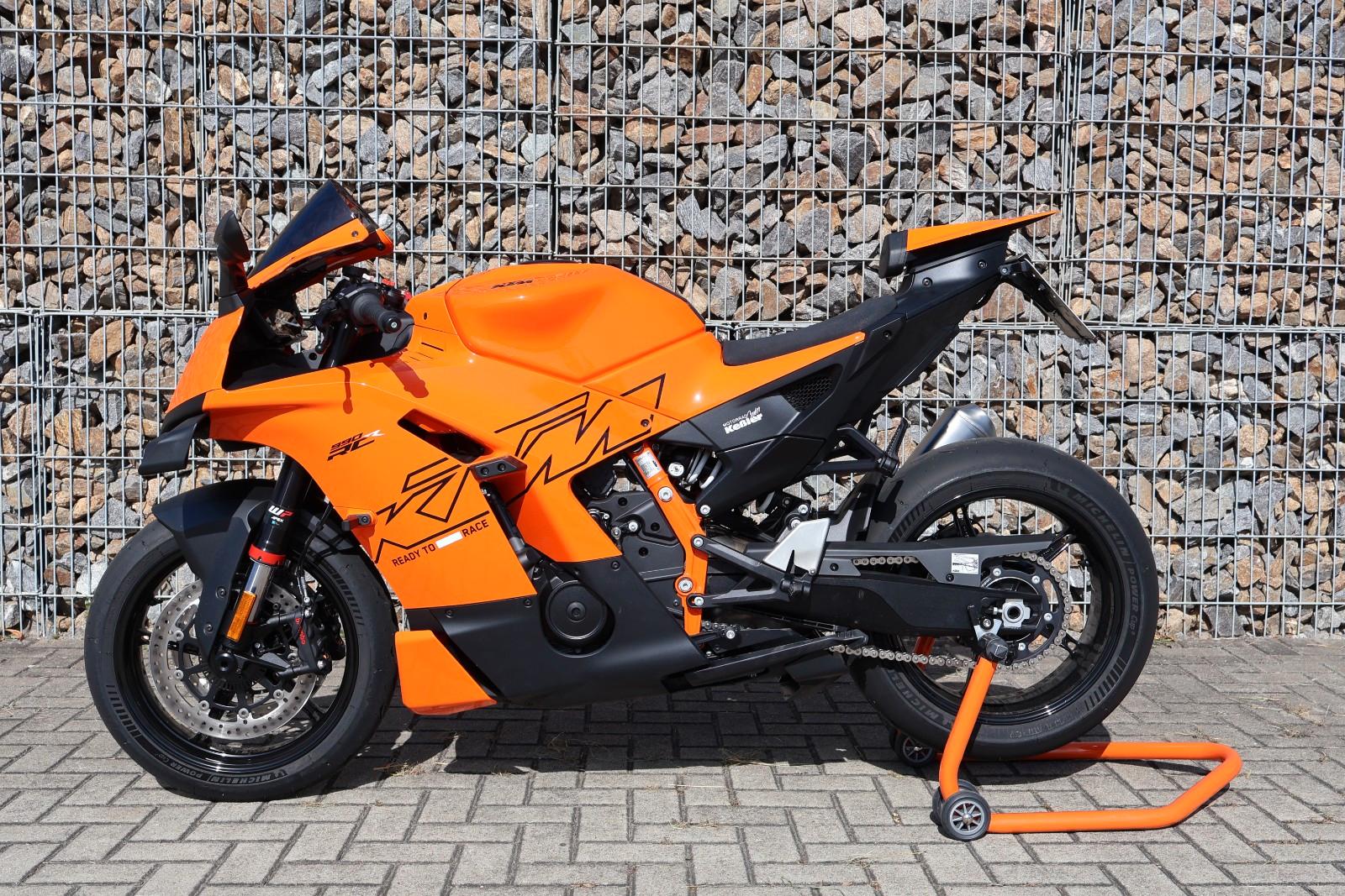 KTM 990 RC R / mit Zubehör / wenig Km