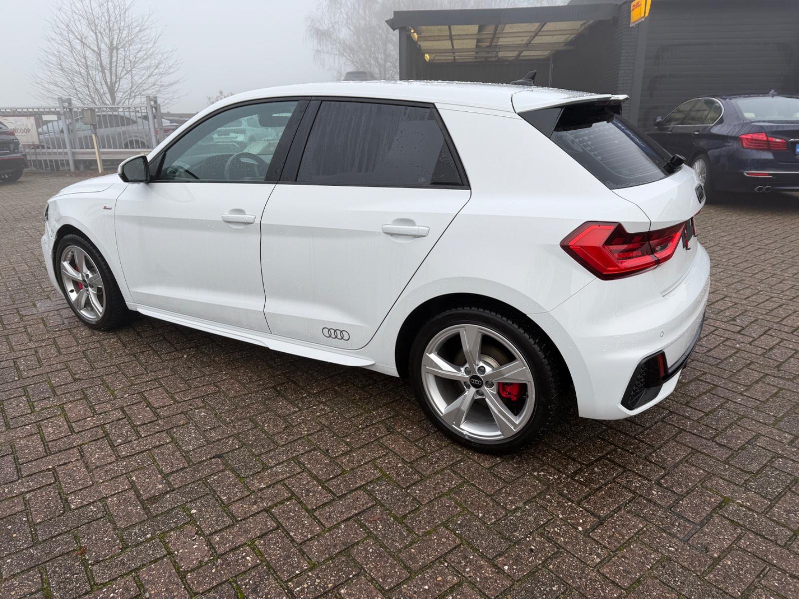 Audi A1 Sportback 40 TFSI S line