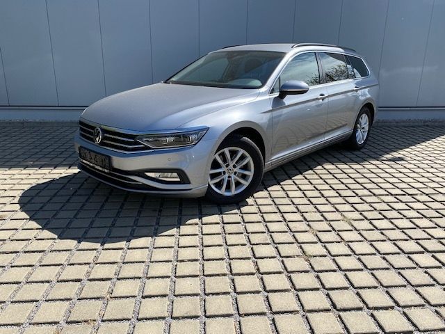 Passat Variant 2.0 TDI DSG AHK/STAND-HZ/MATRIX/N