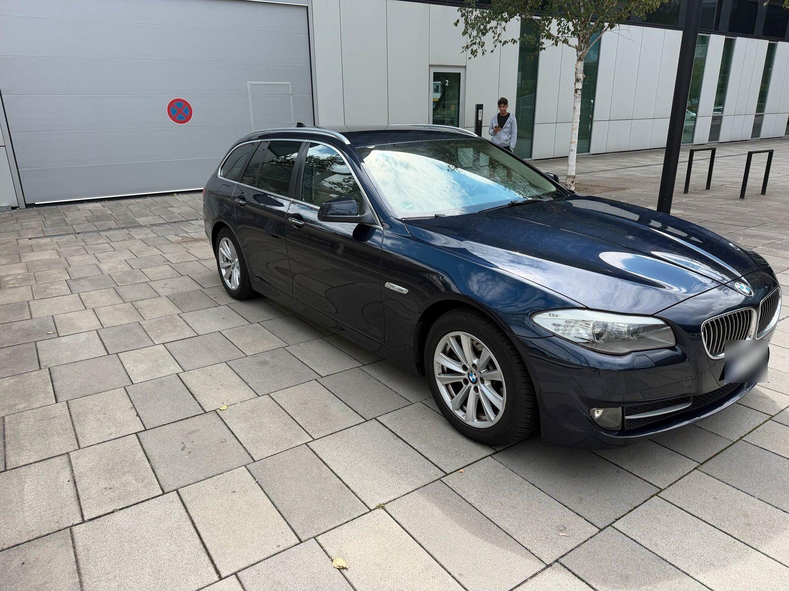 BMW 520 2011 — photo 6