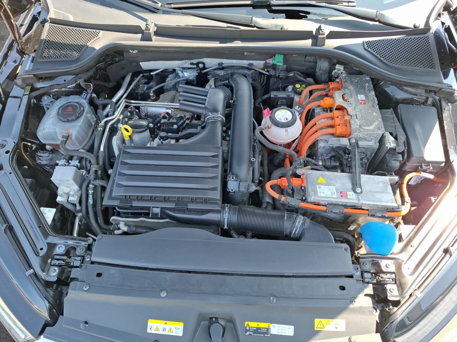 Fahrzeugabbildung SKODA Octavia Combi iV Style DSG LED RFK SH LM