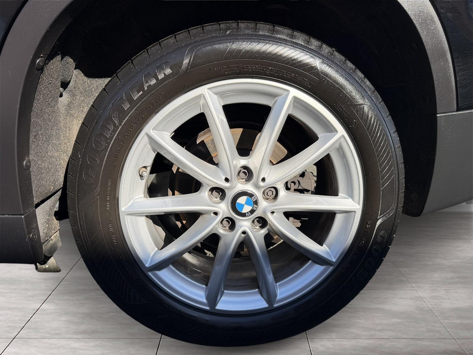 BMW X1 sDrive18i Advantage AHK Navi LED Sport SHZ PD, миниатюра 8
