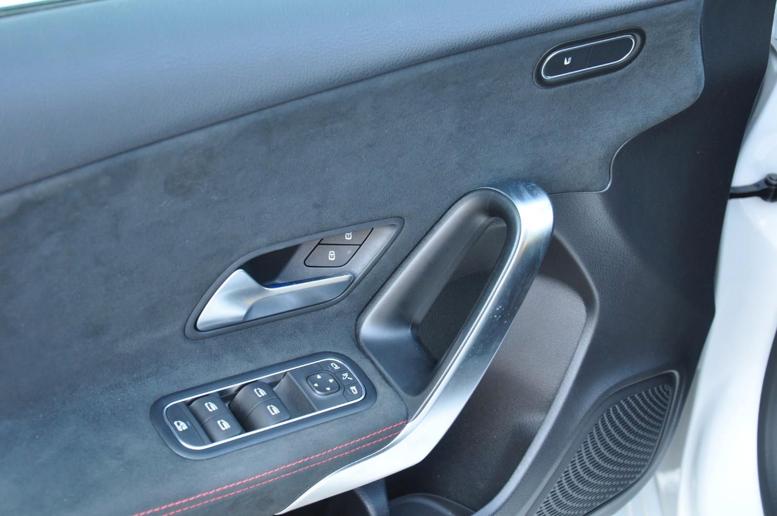 Mercedes-Benz A-Class d AMG Line 7G-DCT *Navi*AHK*LED*, миниатюра 23