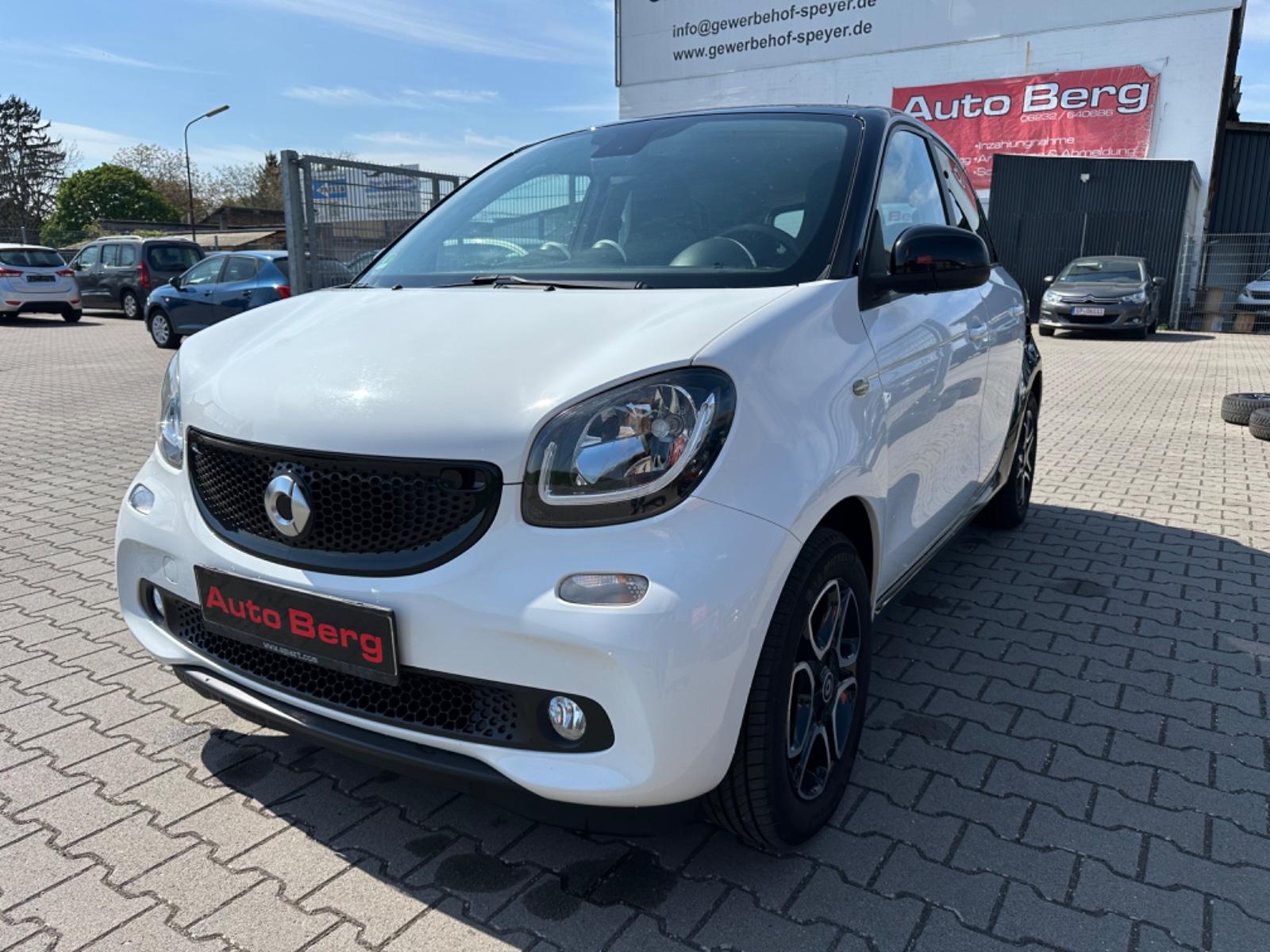 Smart ForFour forfour Basis *MFL*SHZ*BT*USB*Tmpoo