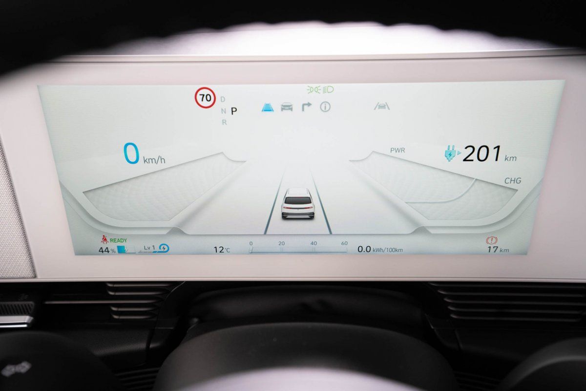 Fahrzeugabbildung Hyundai IONIQ 5 77,4kWh AWD DYNAMIQ Assi LED Parkpaket