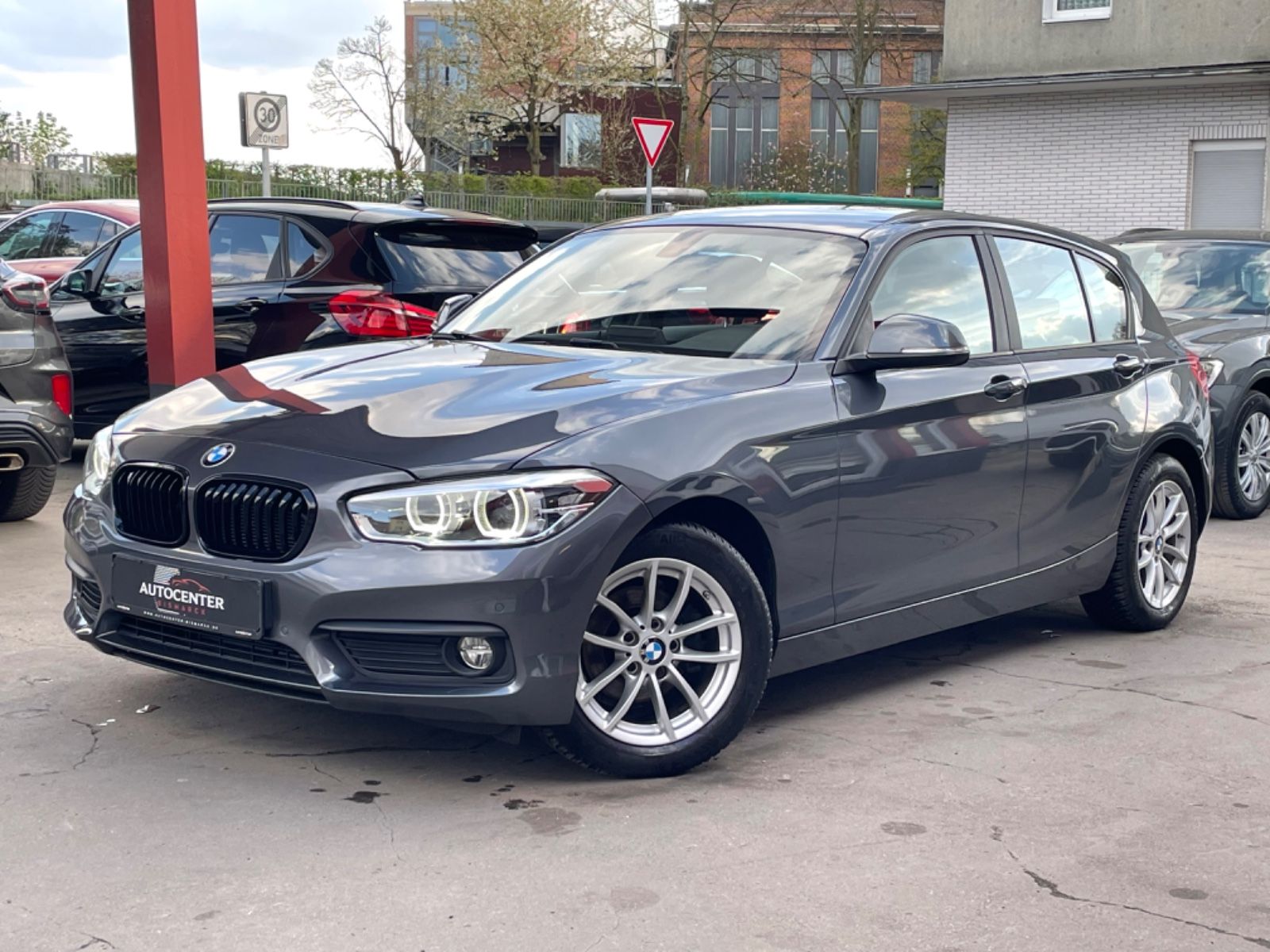 BMW 118 i Advantage