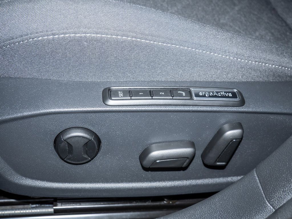 Volkswagen Golf - Bild 19