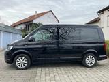 Volkswagen T6 Multivan mit Reimo Austelldach - Volkswagen R