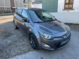 Hyundai i20 1.2 GO! / Klima / Tempomat /lück. Scheckheft - Hyundai i20 Go mit Benzin-Antrieb