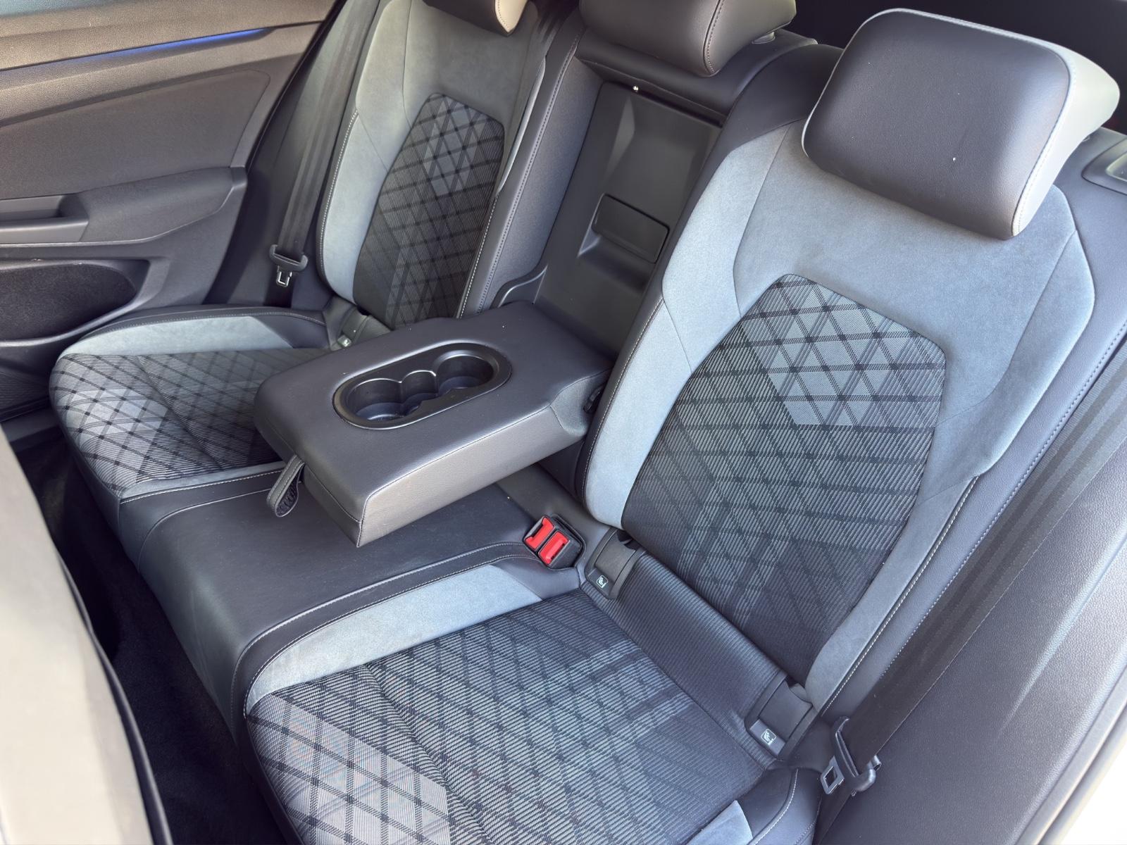 Volkswagen Golf VIII Variant R-Line eTSI/ IQ.Light/ Kamera, миниатюра 18