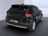 Volvo XC 40 Core 2WD Navi LED MFL BT DAB Ambientebel. - Volvo Gebrauchtwagen in Hannover