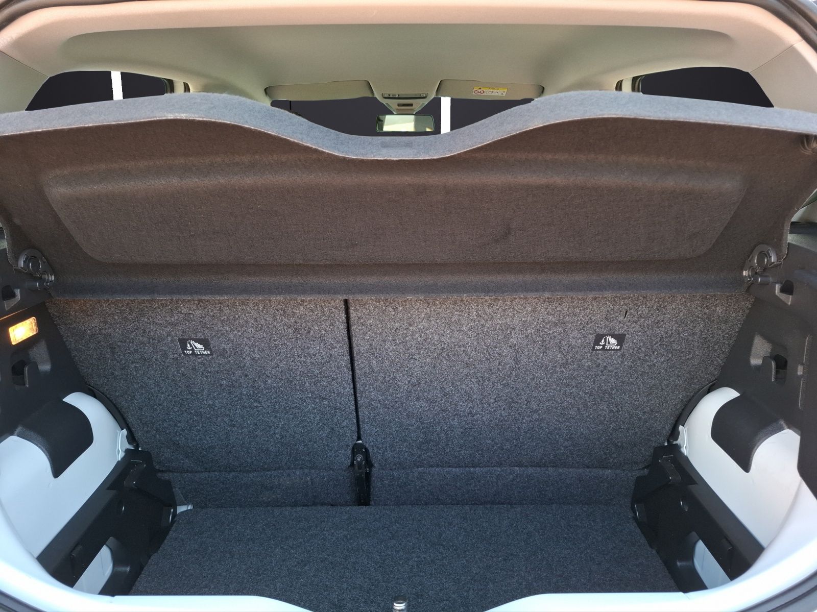 Fahrzeugabbildung Volkswagen up! Klima DAB SH