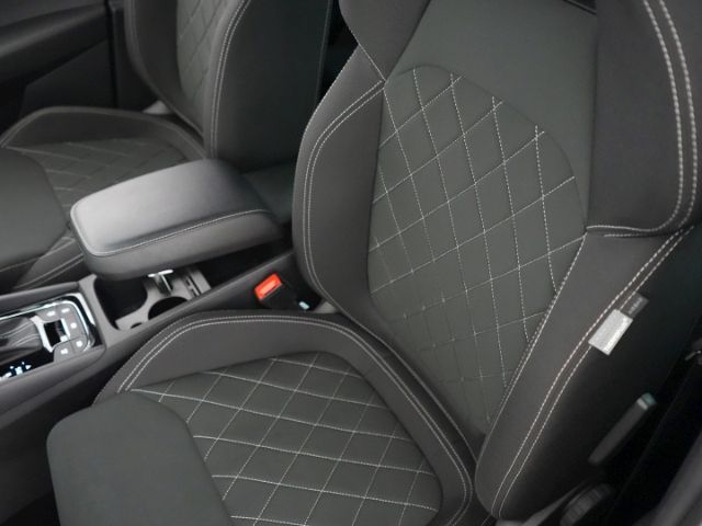 Karoq SPORTLINE TDI DSG 4X4+LED MATRIX+NAVI+RÜCK