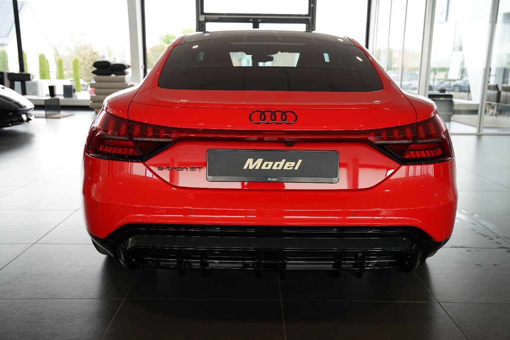 AUDI e-tron GT quattro | Pano | Audi exclusive AUDI e-tron GT quattro | Pano | Audi exclusive