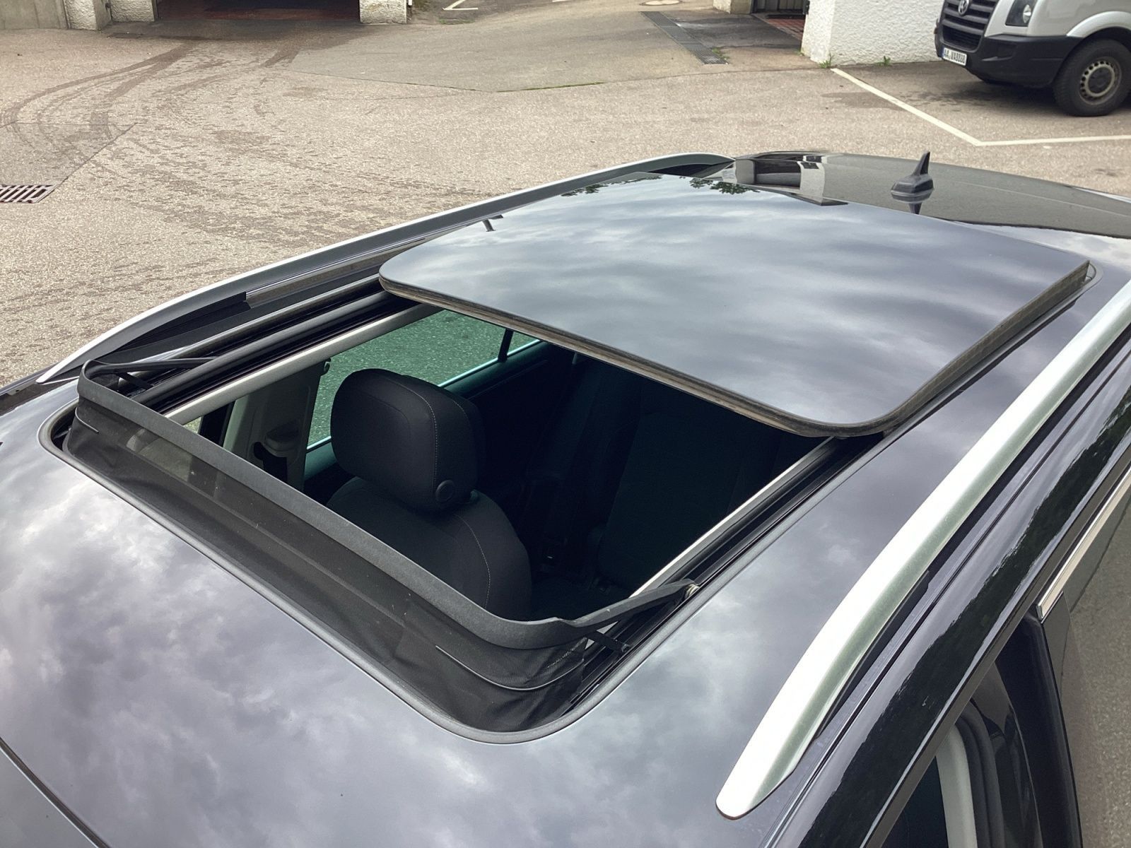Volkswagen Tiguan - Bild 23