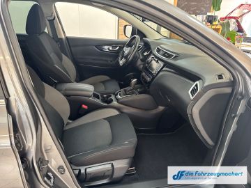Nissan Qashqai - 11