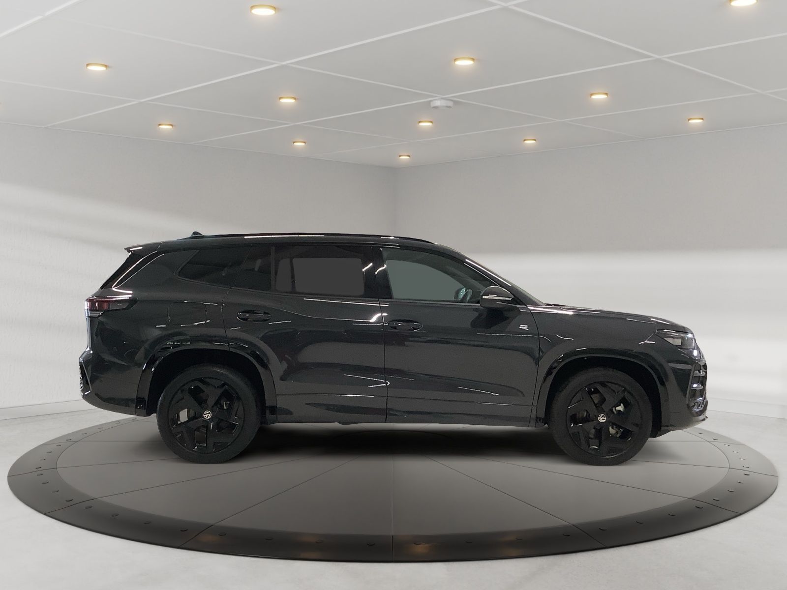 Tayron R-Line Black Style 1,5 l eHybrid 110 kW /