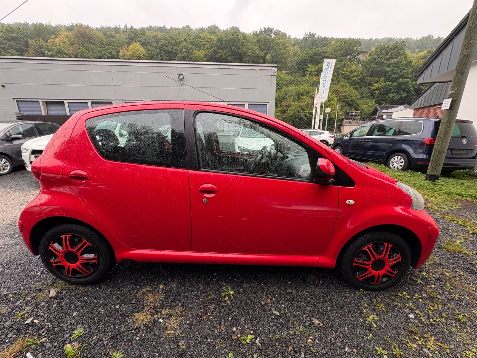 Fahrzeugabbildung Toyota Aygo AYGO * TÜV & Ölwechsel NEU *