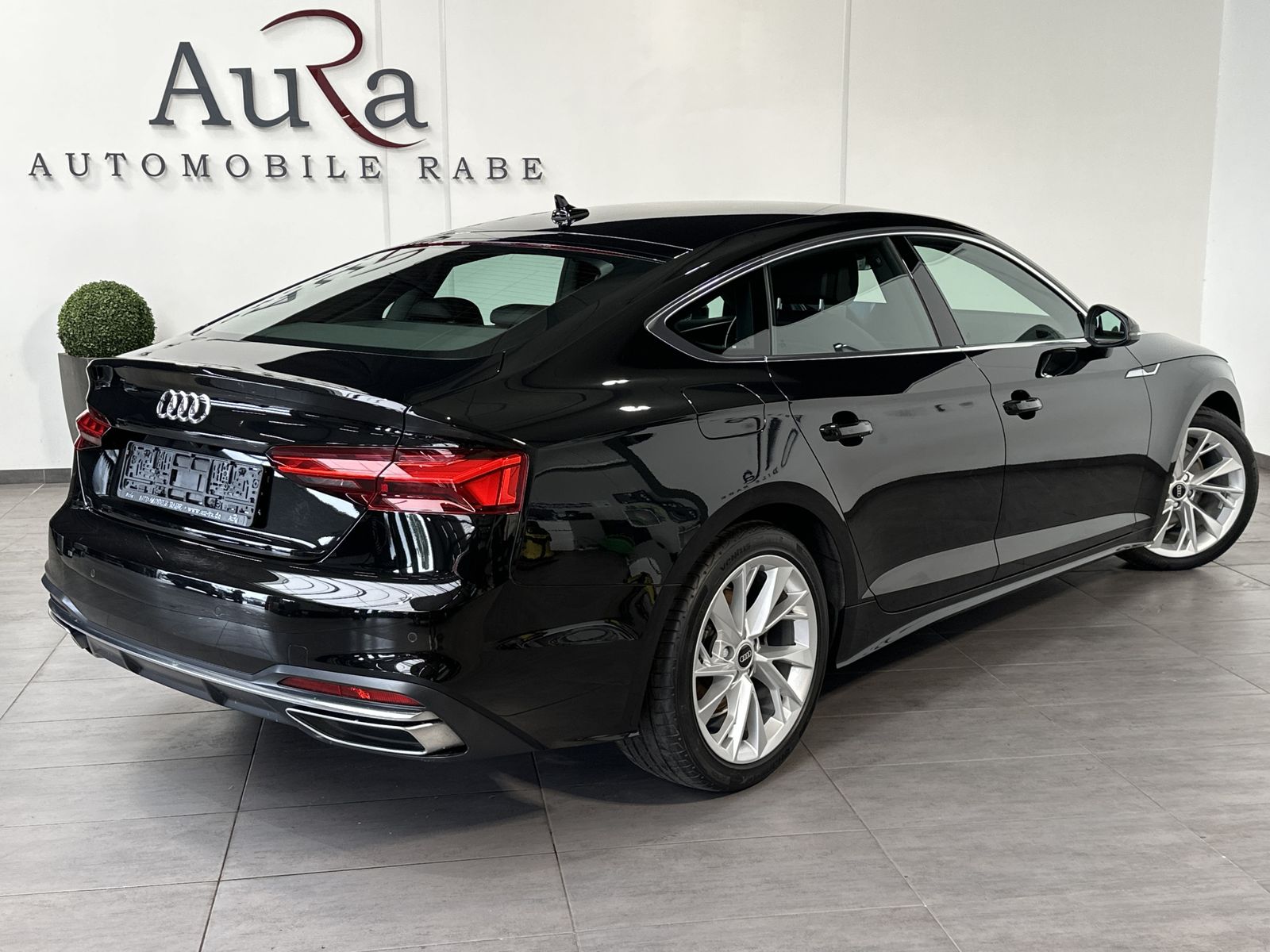 Fahrzeugabbildung Audi A5 SpB 35 TDI Advanced NAV+LED+ACC+KAM+CARPLAY