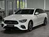 Mercedes-Benz E 200d T AMG-Line AHK DISTRONIC+LED+NAVI+PDC KAM - gebrauchte Mercedes-Benz E 200 aus dem Jahr 2022