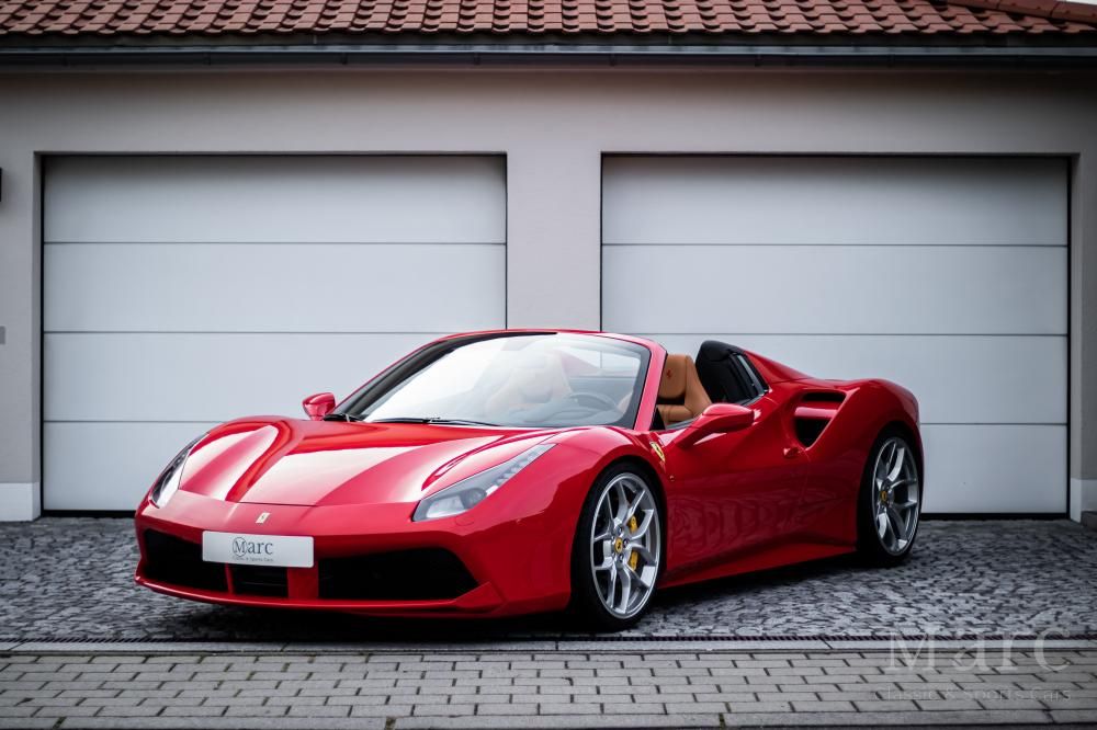 Image of Ferrari 488 Spider