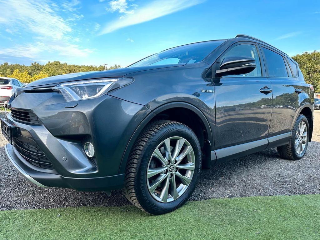 Image of Toyota RAV 4